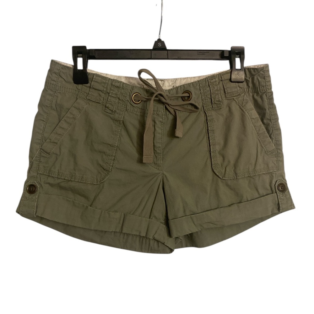 LOFT Women's Cargo Shorts EUC 2